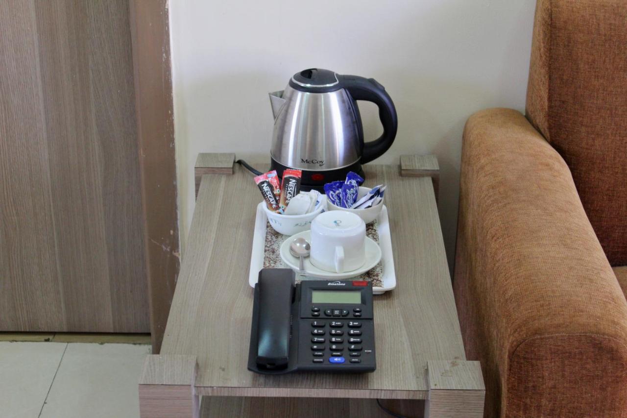 Maxxvalue - Service Apartment Marol Мумбаї Екстер'єр фото
